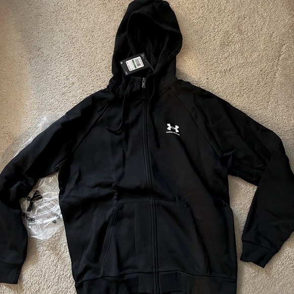 Under Armour Fleece Hoodie - Picture 1 of 3